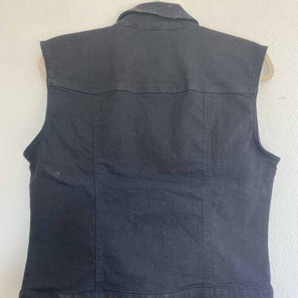 Only Black Denim Vest in size XS (never worn) - Picture 3 of 4